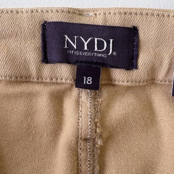 NYDJ Relaxed Trouser Fray Hem Size 18 Tan Lift Tuck Technology NWT Nautical - Picture 3 of 16